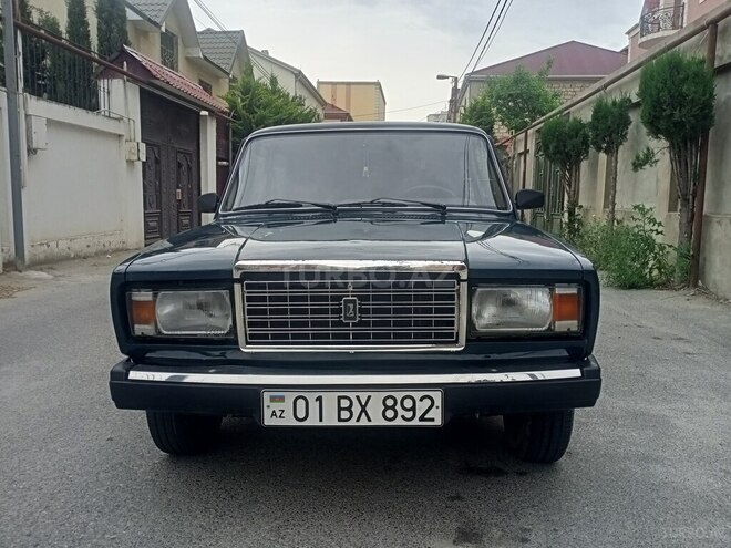 LADA (VAZ) 2107-1