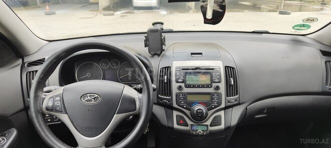 Hyundai i30-6
