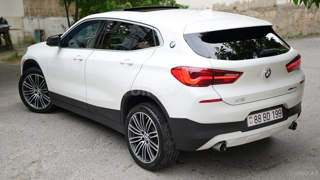 BMW X2-6