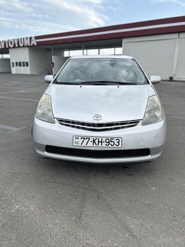Toyota Prius-11