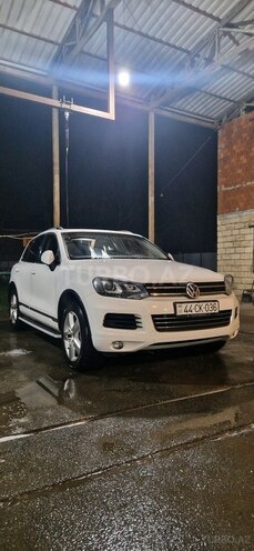 Volkswagen Touareg-5