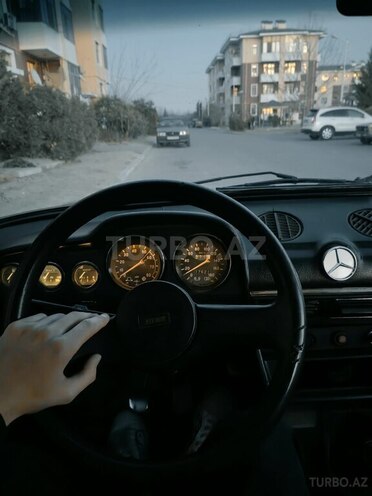 LADA (VAZ) 2106-4