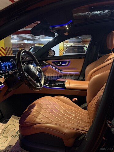 Mercedes S 500 4MATIC-10