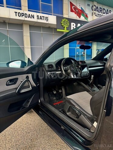 Volkswagen Scirocco-10