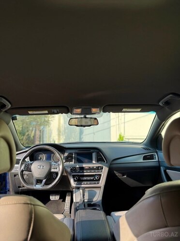 Hyundai Sonata-5