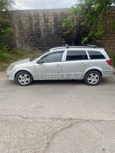 Opel Astra-2