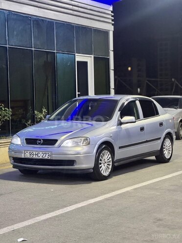 Opel Astra-1