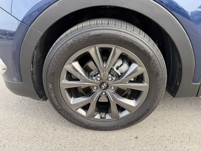 Hyundai Santa Fe-8