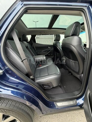 Hyundai Santa Fe-16