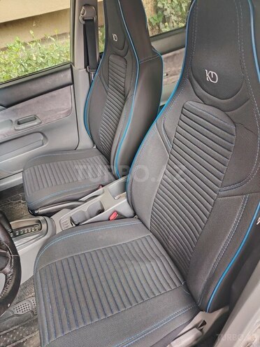 Mitsubishi Lancer-3