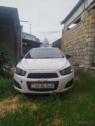 Chevrolet Aveo-1