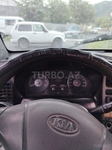 Kia K2700-8