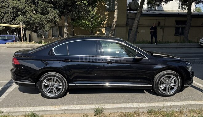 Volkswagen Passat 2020, 71,000 km - 1.4 л - Bakı