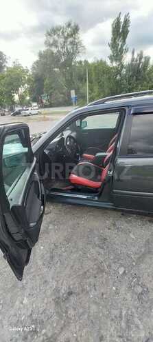Mercedes C 200-2