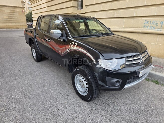 Mitsubishi L200-5