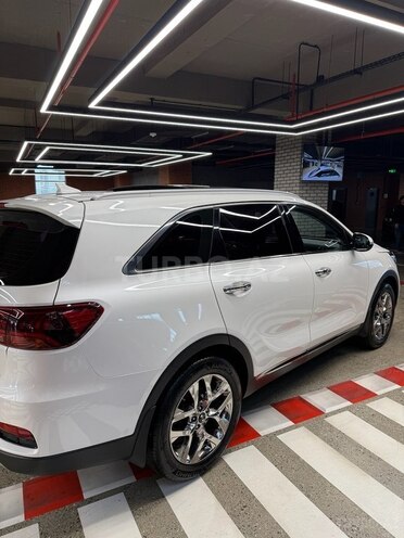 Kia Sorento-5