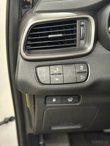 Kia Sorento-10