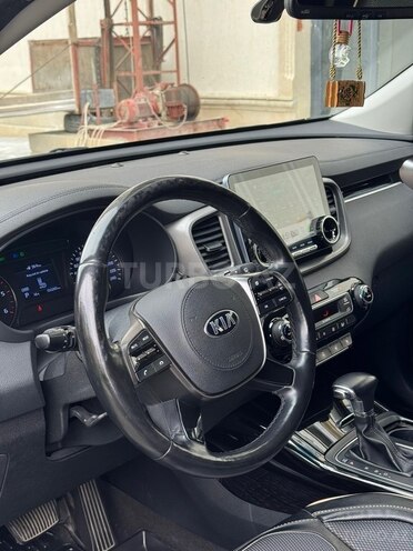 Kia Sorento-3
