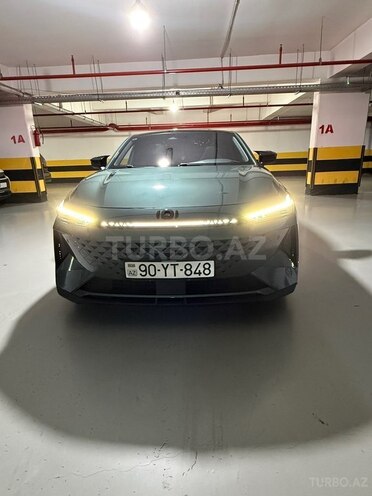 Changan Qiyuan A06-1