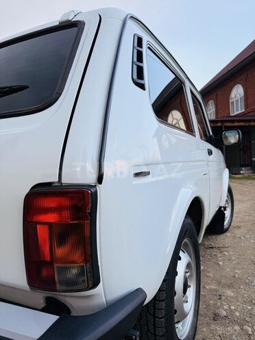 LADA (VAZ) Niva-6