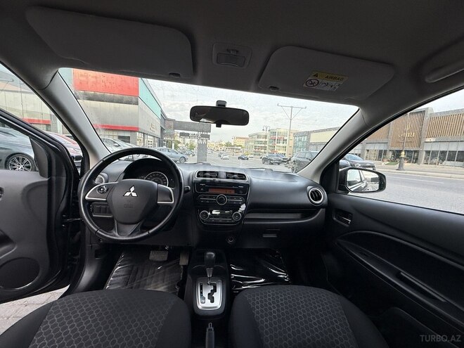 Mitsubishi Mirage-17