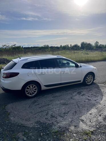 Renault Megane-2