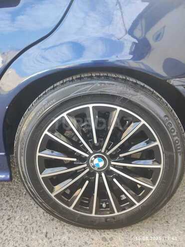 BMW 318-8