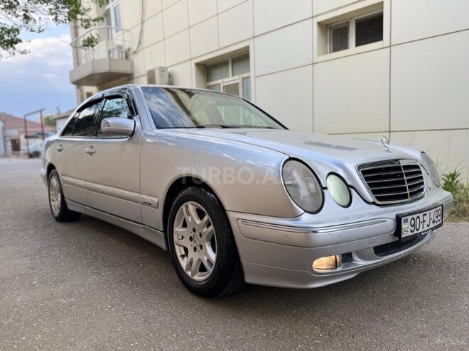 Mercedes E 220-3