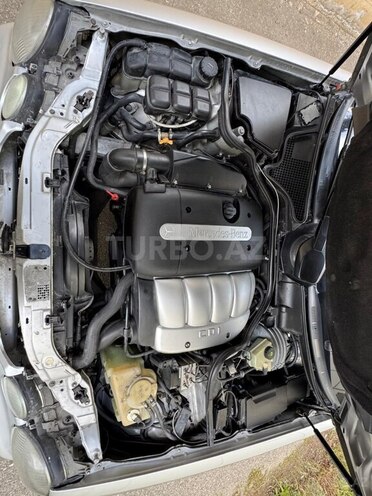 Mercedes E 220-15