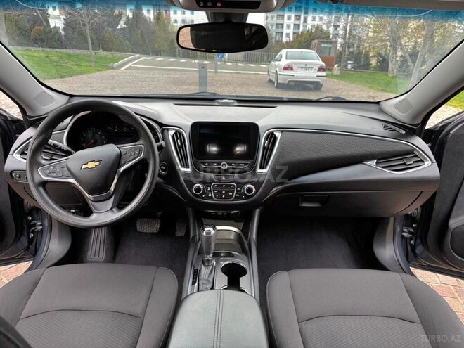 Chevrolet Malibu-10