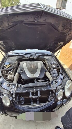 Mercedes E 300-5