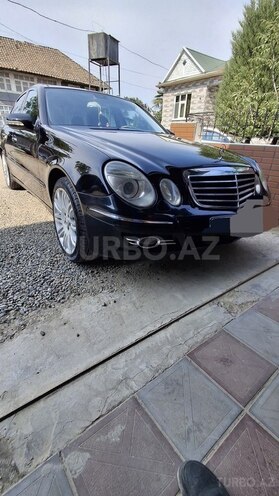 Mercedes E 300-2