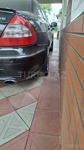 Mercedes E 300-15