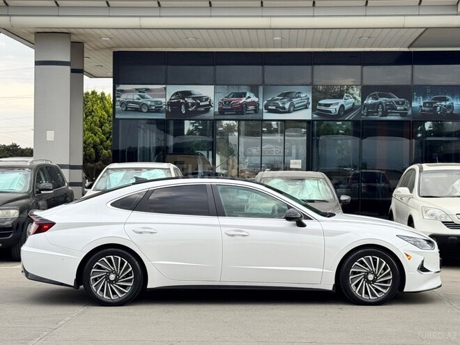 Hyundai Sonata-7