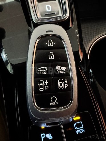 Hyundai Sonata-29
