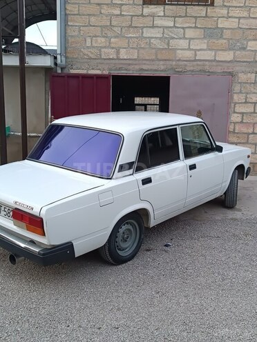 LADA (VAZ) 2107-5