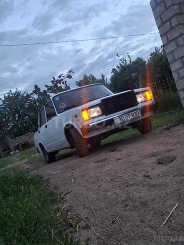 LADA (VAZ) 2107-5