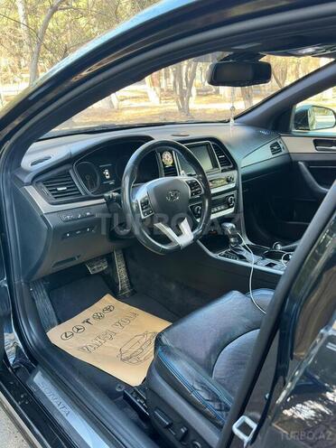 Hyundai Sonata-3