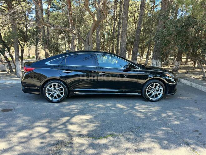 Hyundai Sonata-9