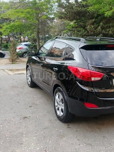 Hyundai ix35-11
