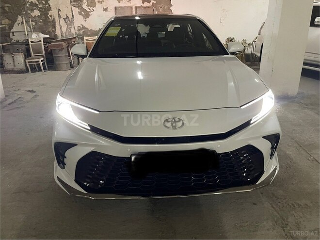 Toyota Camry-1
