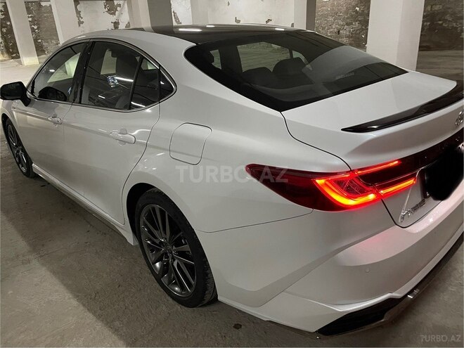 Toyota Camry-4