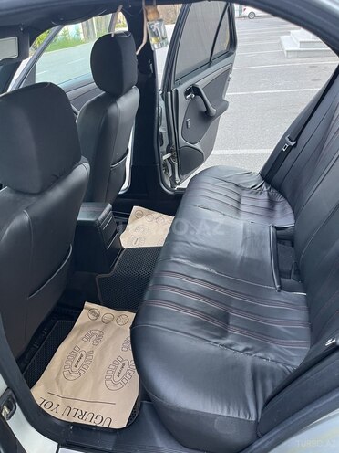 Mercedes C 200-10