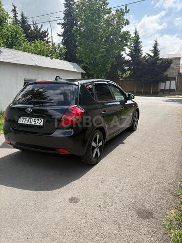 Kia Ceed-2