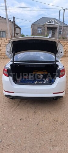 Kia Optima-5