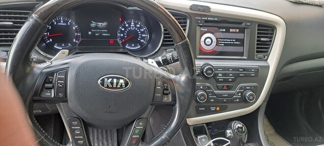 Kia Optima-16