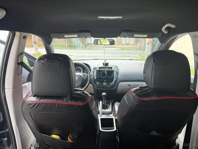 Kia Ceed-4