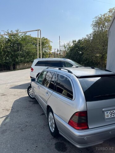 Mercedes C 180-5