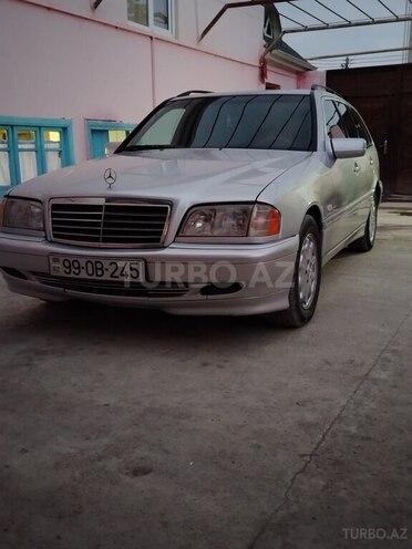 Mercedes C 180-6