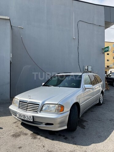 Mercedes C 180-8